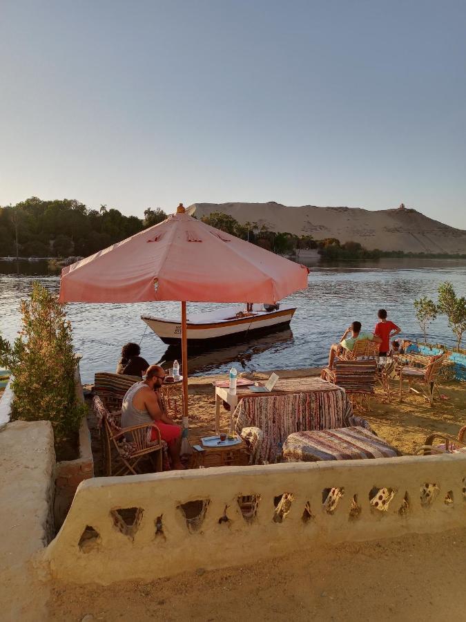 Baba Dool Bed & Breakfast Aswan Bagian luar foto